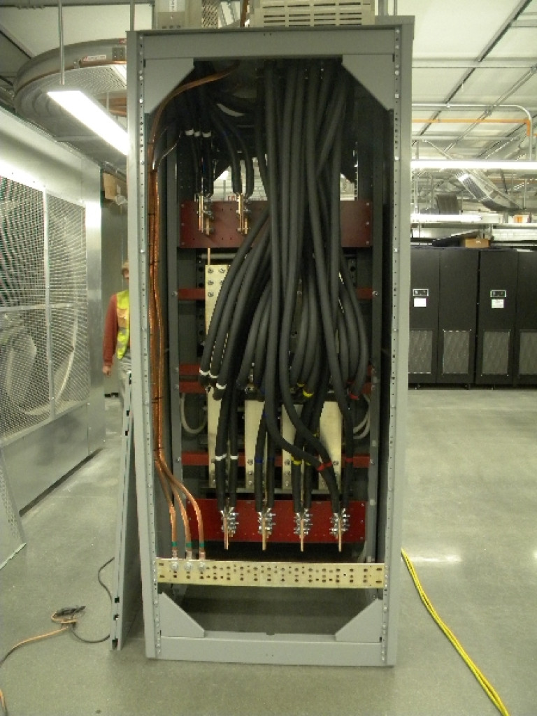 2000_amp_cable_termination