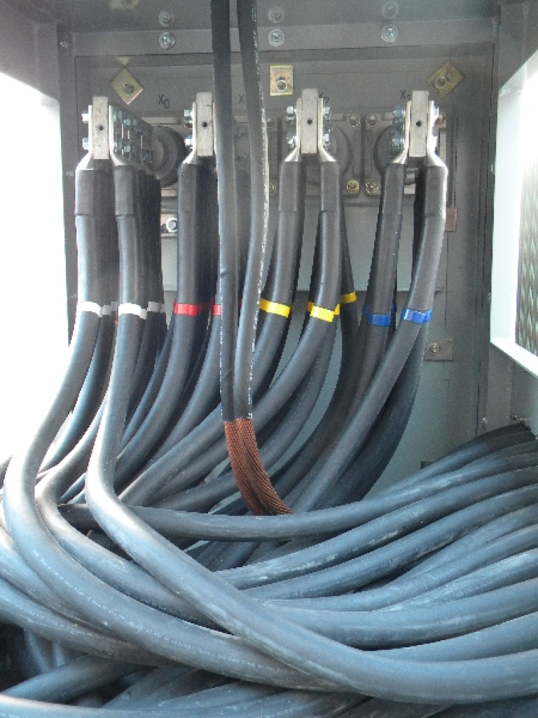 7000_amp_cable_termination